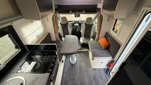 Betty – Chausson-Halbintegration mit 4 Kojen ab 2025