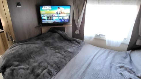 Mr grey – 6 berth Other semi-integrated from 2013