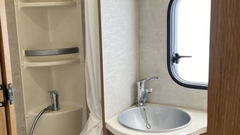 Rimor Seal 9 – The Family All Rounder