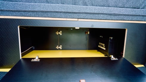 Mellow Yellow – Luxury VW T5 Camper with Large Bed & Luxury Black and Yellow Interior