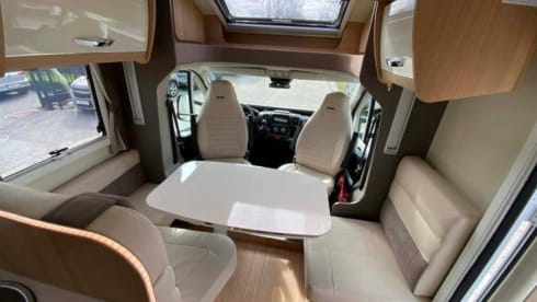 Citroën semi-integrata a 5 posti dal 2020