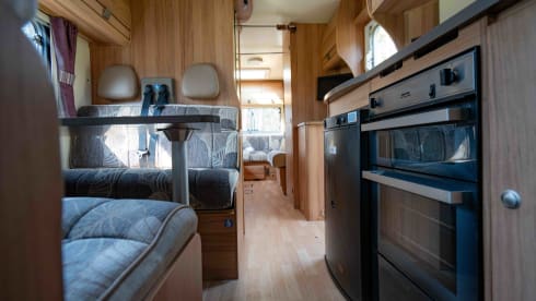 Bailey – 6 berth Peugeot Bailey Approach alcove from 2011