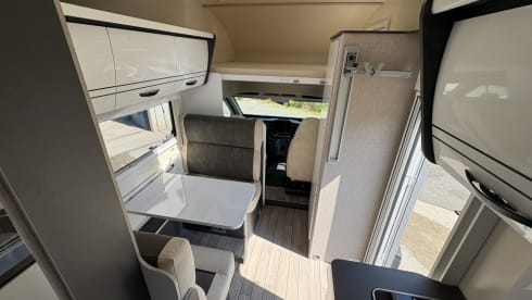 Glamys - 320 Ford – MCLOUIS GLAMYS 226 Ford with automatic transmission