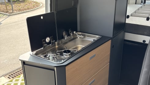 Adria Twin 640 SGX Supreme D AUTOMATIC