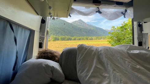 Bertha – Self-built Camper for 2 people