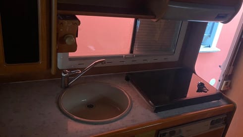 7-seater overcab camper