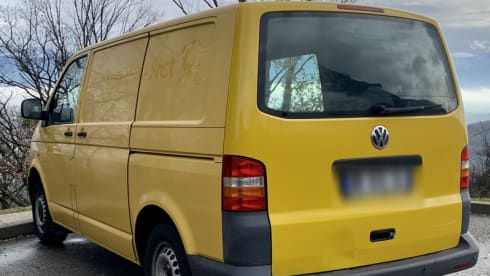 Yellow – Volkswagen T5 Deutch post 🚐