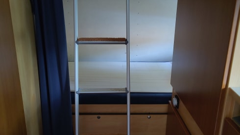 Ons huisje op wielen – 5p Other alcove from 2007