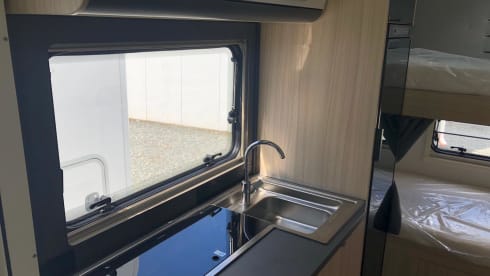 A70 DK – Motorhome SunLiving A70 DK Alkoven #Family vacation