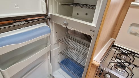 6p Rimor alcove from 200