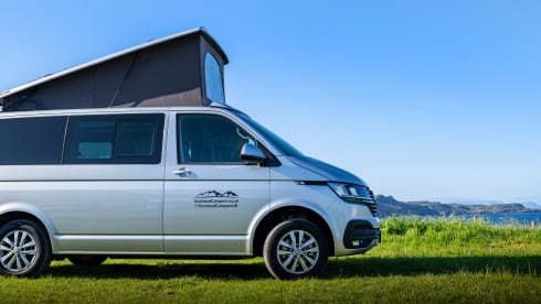 Islay – Luxury auto 4 berth Volkswagen T6.1 camper
