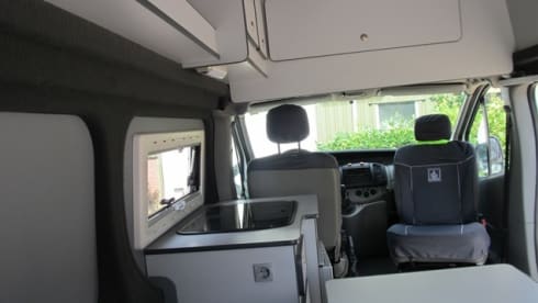 Type 2a – Modern and trendy decorated bus camper