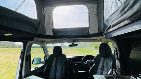Bob – 4 berth VW Campervan (2023)