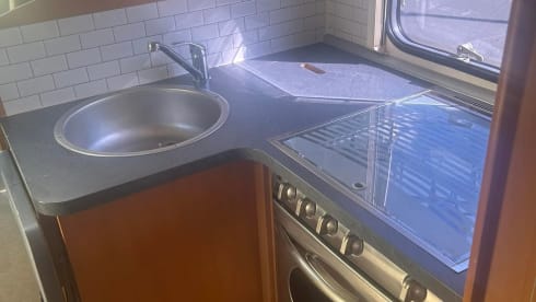 Gina – Beautiful 4 berth Fiat campervan from 2010