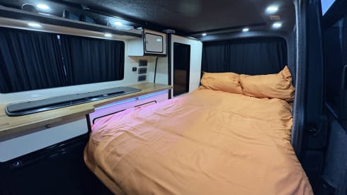 Roma – Luxury Automatic VW Campervan 4 Berth (can deliver to Inverness)