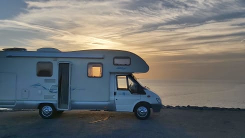 Spacious family camper
