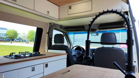 Unique, compact and modern bus camper (self-sufficient)