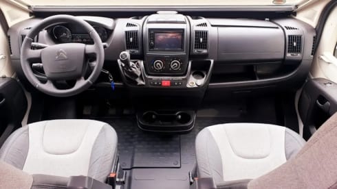 C13 – Sun Living Wohnmobil für 2 Personen ab 2021