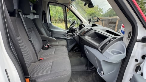     Rocco 🌿 | Cozy campervan for 2 ready for adventure