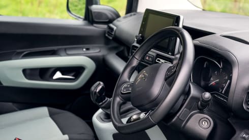  Voordelige, gemakkelijk te besturen camper (inclusief verzekering)