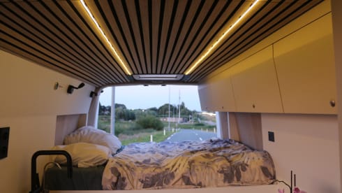 Henk – Un camping-car Renault Master unique, équipé pour une nouvelle aventure 