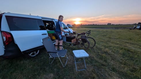 Buitenbende – Off-grid mini camper - 2024 - compact and maneuverable