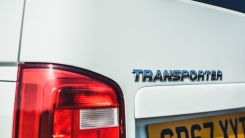 Bob – White & Blue Ormskirk