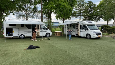 Adria matrix 670 SL model 2022 (4-5 pers. / complete for holidays)