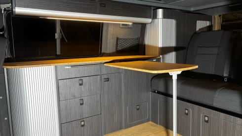 Olivia – Camper Volkswagen a 4 posti letto del 2018