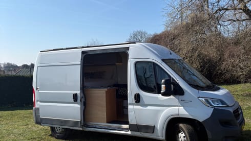 2p Fiat campervan uit 2017