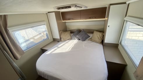 Flip – Etrusco T7400QB - elegant and well equipped