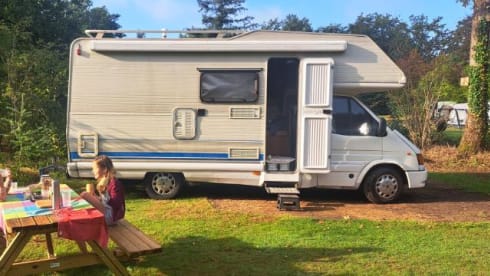 6p Ford alcove uit 1995