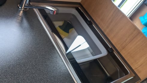 Babba – 4 berth Ford alcove from 2013