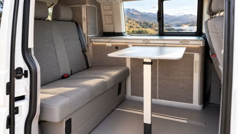 Bettie – Camper Volkswagen a 4 posti letto, dal 2024