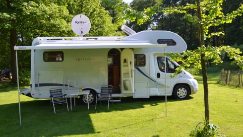 very nice large camper for rent note C driver's license