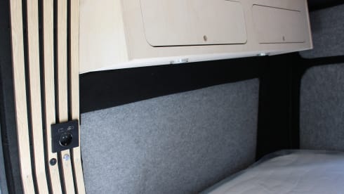 Renault-Bus mit 2 Sitzen aus dem Jahr 2017