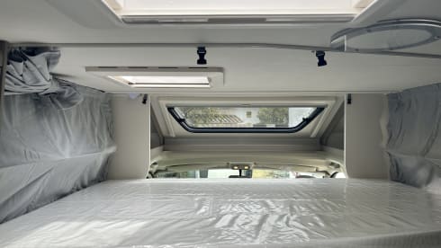 Carado T338-3 – Discover SPAIN by camper! Rent a Carado MODEL 2021 now