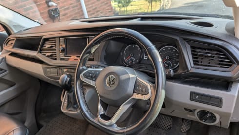 Baloo – High Spec Volkswagen Campervan