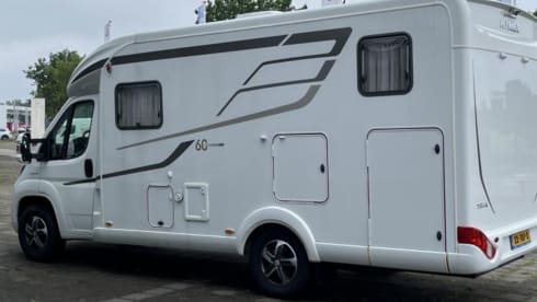 2p Hymer semi-integrated from 2019