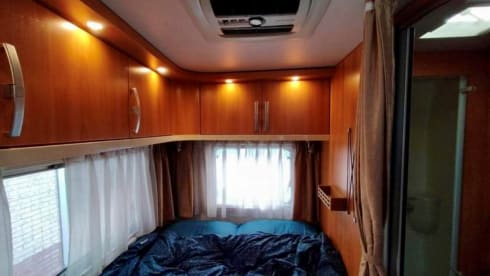 Beautiful 4p Hymer 654 