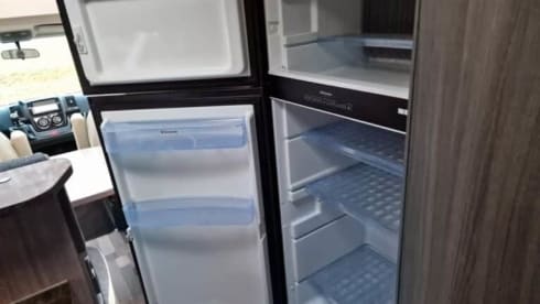 2p Knaus semi-integrated from 2015