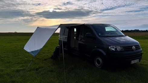 2p Volkswagen campervan from 2014