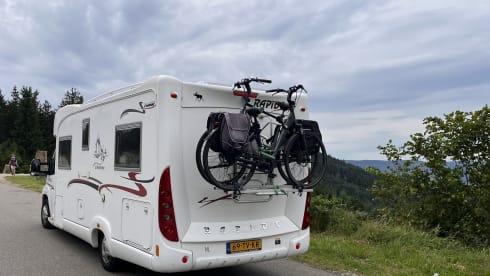 Jelbe – Rapido half integrated Two to four persons.
