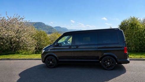 Skye – 3 berth Volkswagen campervan from 2021