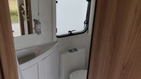 Alcova Swift a 5 posti letto del 2015