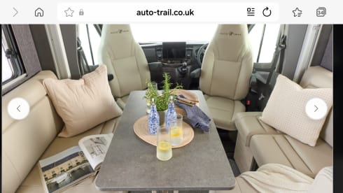 Autotrail F-74 automaat uit 2025 met 4 slaapplaatsen 