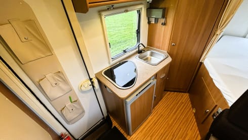 6Pers. Pack your bags and ENJOY! The rest is there.