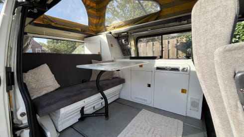 Harrison – Ford Nugget Camper