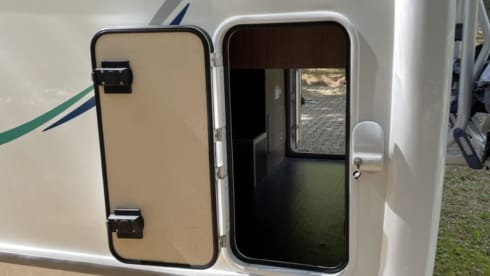 4-person Chausson semi-integrated from 2012
