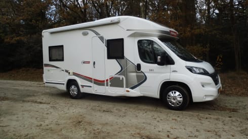 genesis – 4p Challenger integrated uit 2016